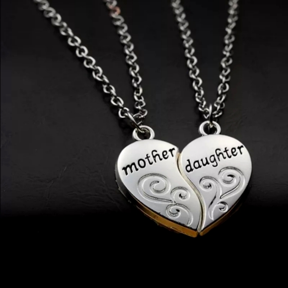 Jewelry - Awesome 18 inch silver color mother daughter charm necklace set